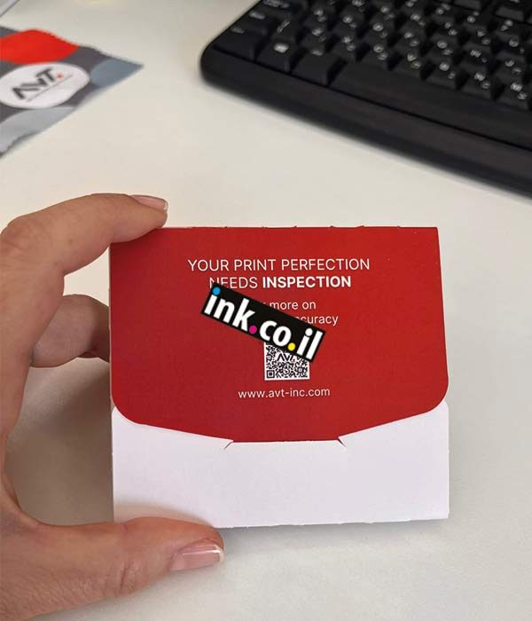 אריזה למטלית ניקוי משקפיים ומסכים