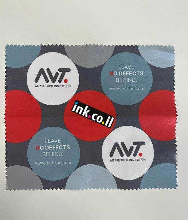 מטליות ניקוי משקפיים כמוצר קידום מכירות לכנס בחו"ל